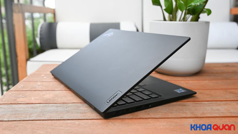Lenovo ThinkPad X1 Carbon Gen 9 đáp ứng tiêu chí sang - xịn - mịn làm hài lòng ngay cả khách hàng khó tính nhất