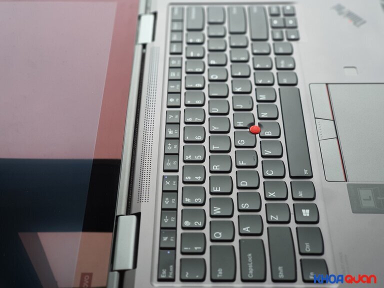 Laptop Lenovo ThinkPad X1 Yoga Gen 4 cũ tích hợp công nghệ âm thanh Dolby tiên tiến cho chất lượng sống động