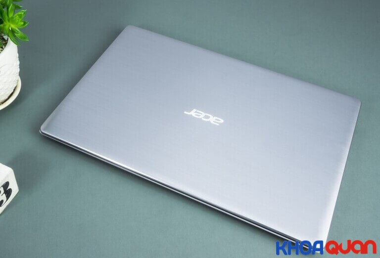 Acer Swift SF314 là chiếc laptop giá tốt dành cho dân văn phòng, học sinh, sinh viên